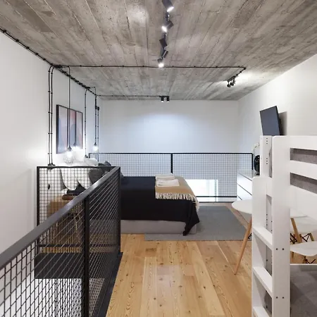 Flh Intendente Industrial Design Duplex Lizbona